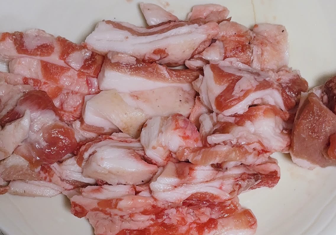 【実食レビュー】イノシシ肉を焼肉＆“脂おでん”で食べた結論：タレ推奨、脂はおでん投入が最強